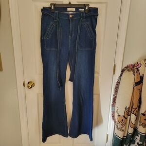 Women's Flare Jeans in Classic Blue